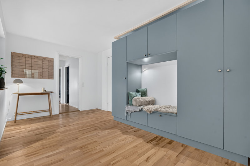 toggle-gallery-image