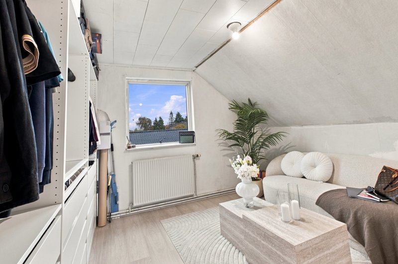 Property image number 8