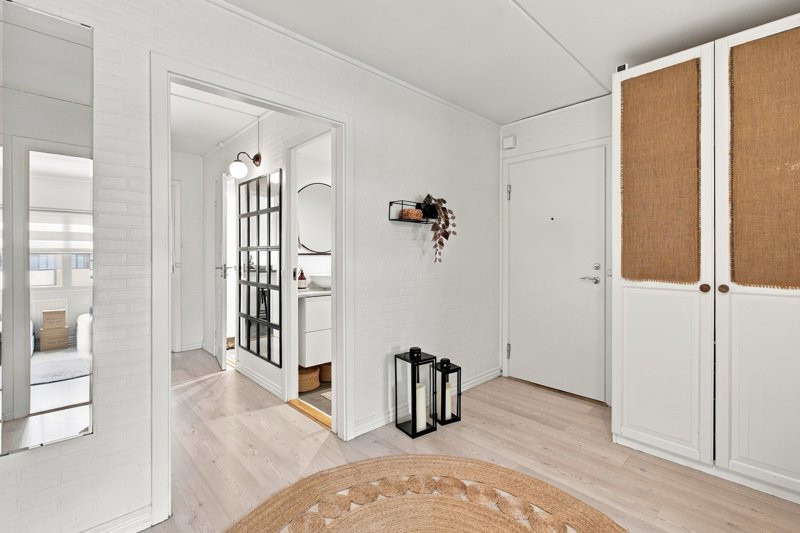 Property image number 2