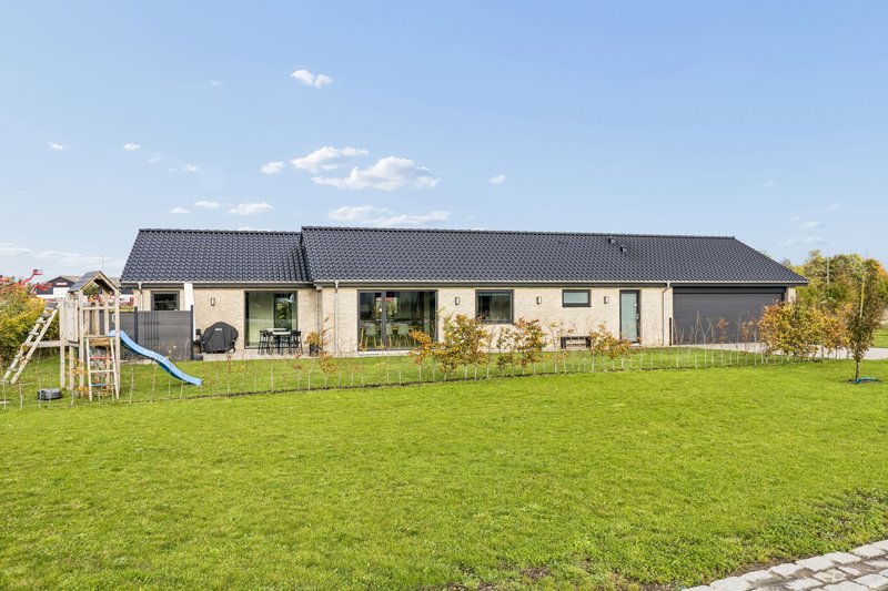 Property image number 1