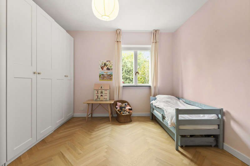 toggle-gallery-image
