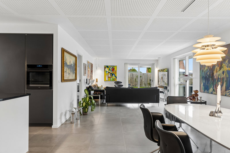 Property image number 2