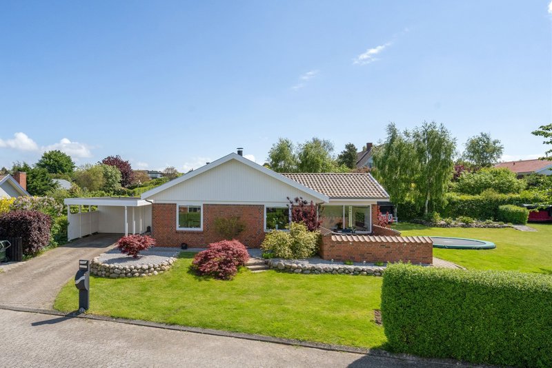 Property image number 1