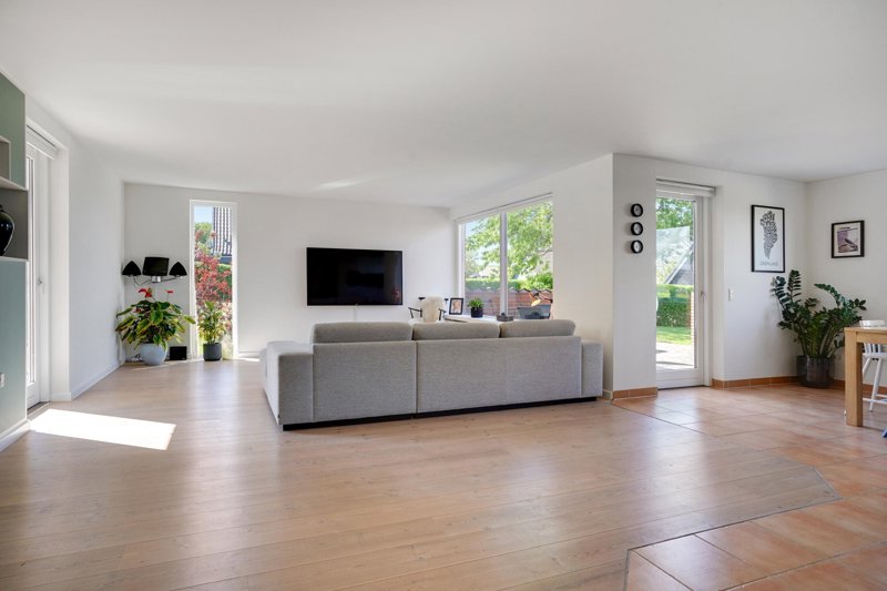 Property image number 9