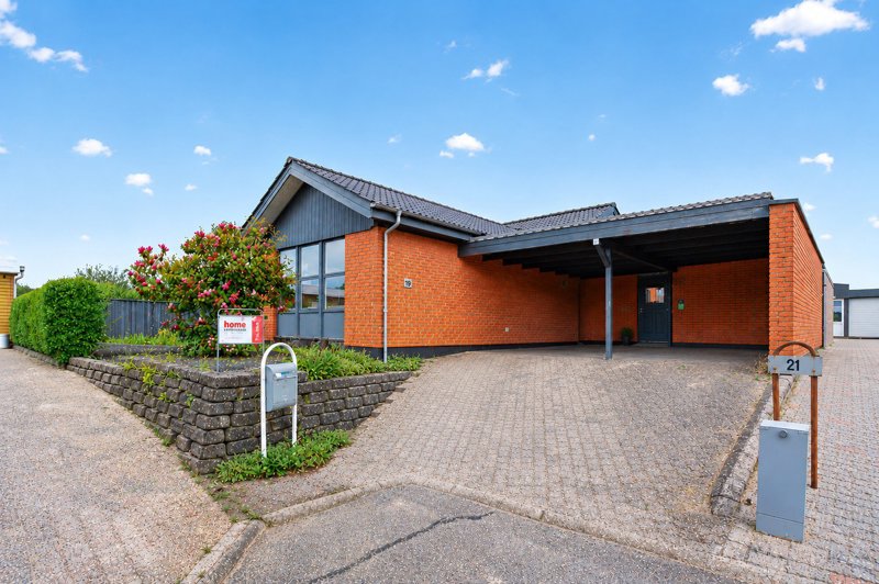 Property image number 1