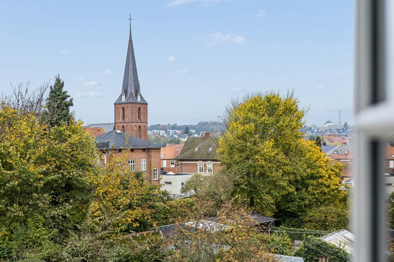 Property image number 3