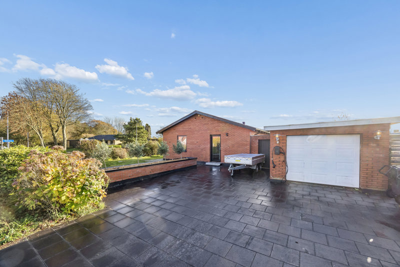 Property image number 2
