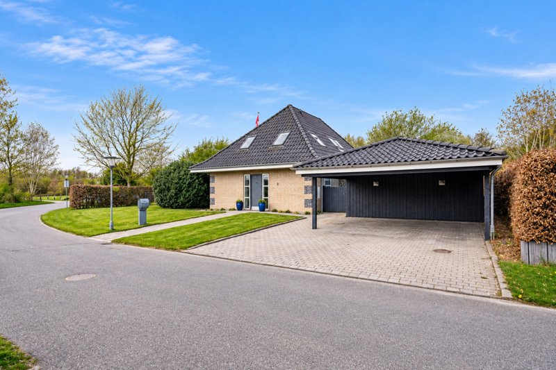 Property image number 1